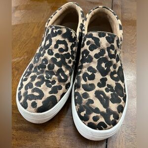 Steve Madden Slip On Sneakers
